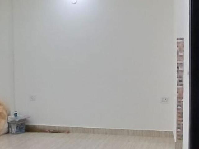 Chattarpur, South Delhi 2 Bedroom 133 Sq. Yd. Builder Floor in Chattarpur Delhi Listing ID: #10140