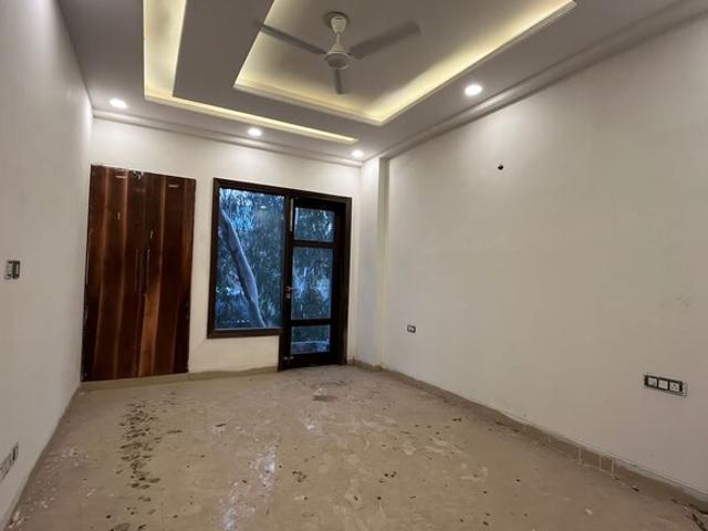 Chattarpur, South Delhi 4 Bedroom 220 Sq. Yd. Builder Floor in Chattarpur Delhi Listing ID: #10052