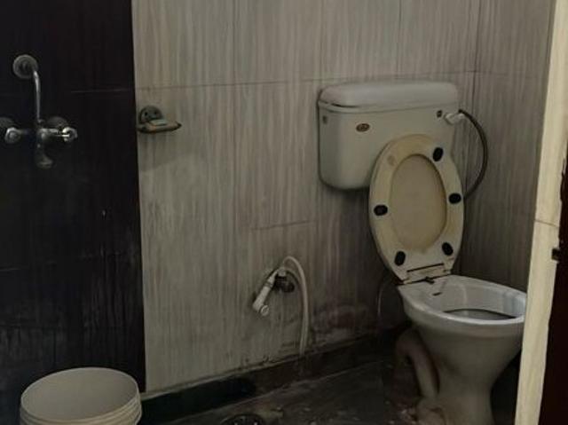 Chattarpur 1 Bedroom 800 Sq. Ft. Builder Floor in Chattarpur Delhi Listing ID: #10279