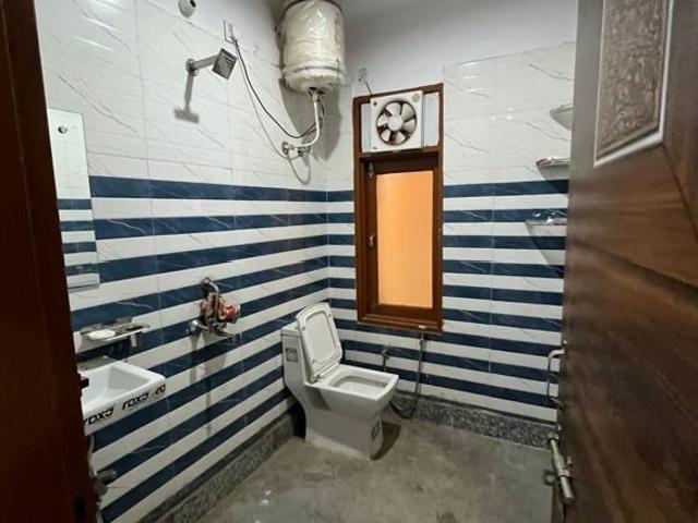 Chattarpur 2 Bedroom 85 Sq. Yd. Builder Floor in Chattarpur Delhi Listing ID: #10203