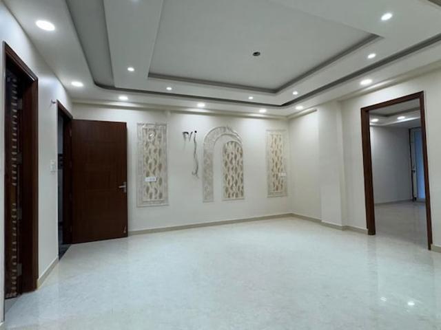 Chattarpur 3 Bedroom 135 Sq. Yd. Builder Floor in Hargobind Enclave Delhi Listing ID: #10072
