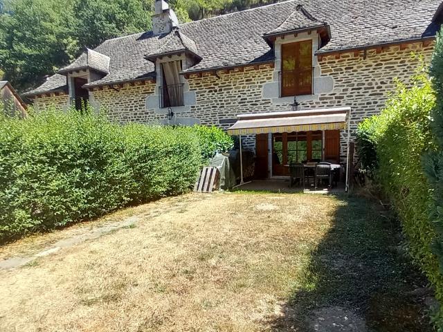 Chaudes Aigues Location Maison 15