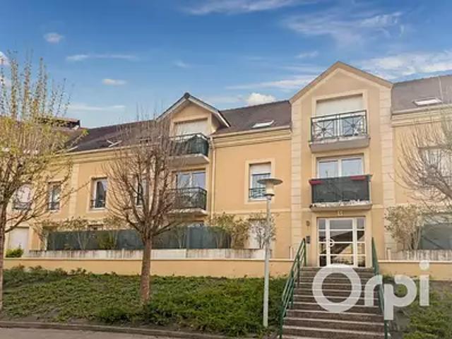 Chaumont en Vexin 60240 Achat / Vente appartement 1 pièce t1 au dernier étage