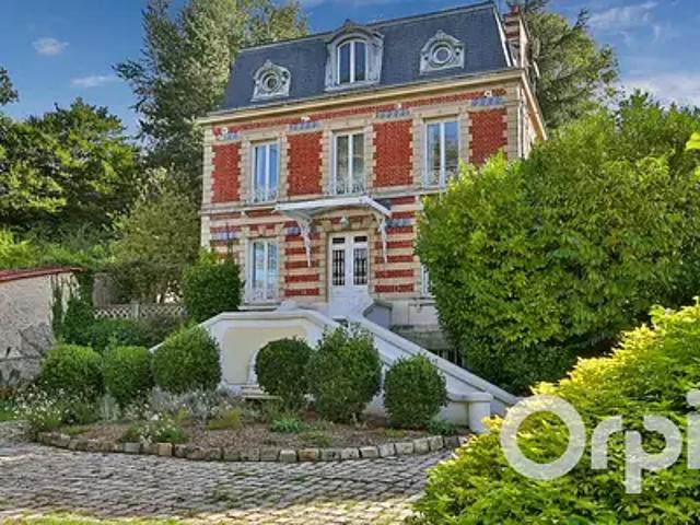 Chaumont en Vexin 60240 Achat / Vente maison 7 pièces t7 jardin cave