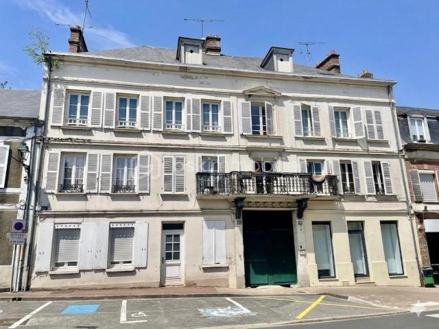 Chaumont en Vexin Vente Immeuble 60