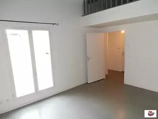 Chaumes en Brie 77390 Location appartement 2 pièces t2 au dernier étage
