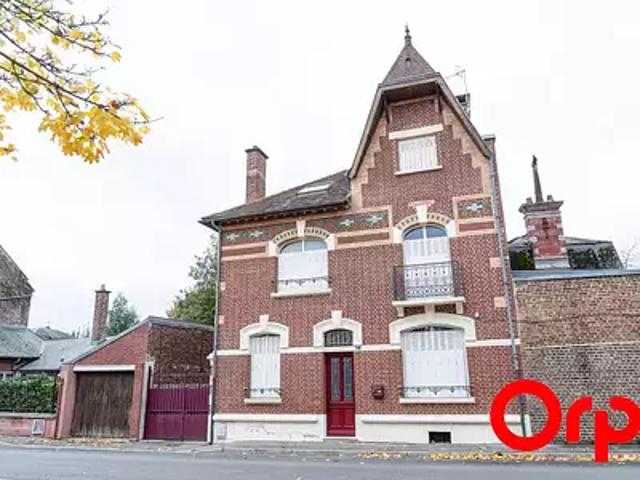 Chauny 02300 Achat / Vente maison 7 pièces t7 jardin terrasse