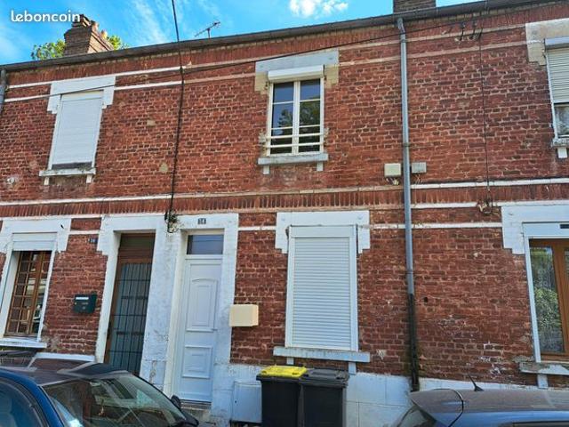 CHAUNY MAISON DE VILLE T4 de 78 m² avec jardin