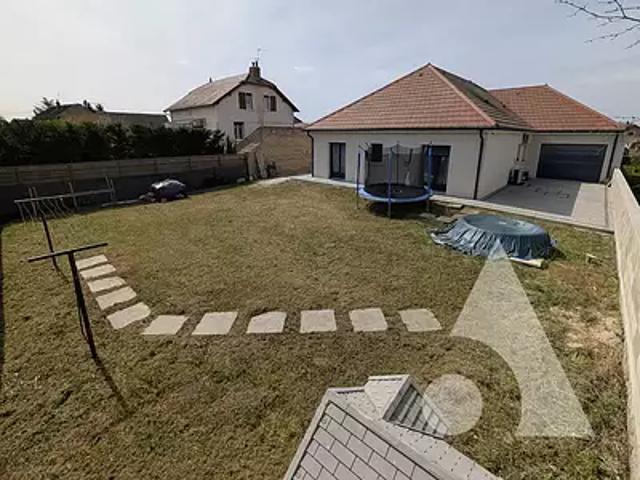 Chaussin 39120 Achat / Vente maison 5 pièces t5 au dernier étage