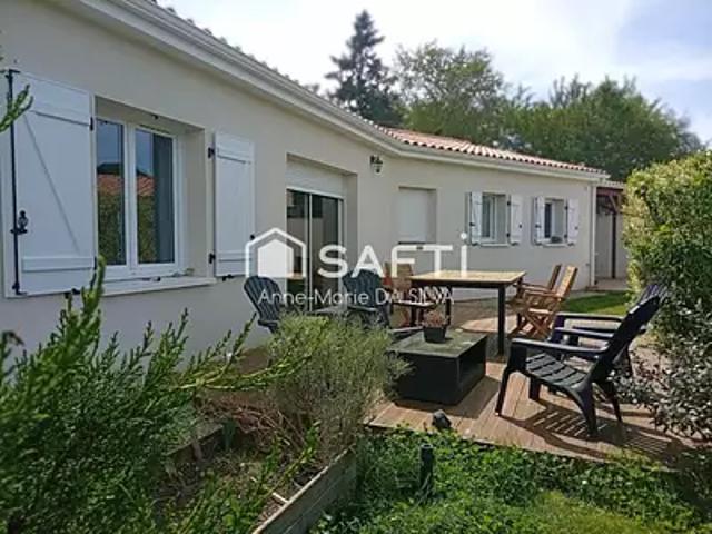 Chauvigny 86300 Achat / Vente maison 5 pièces t5 terrasse