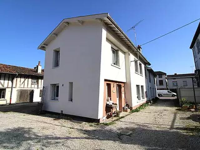 Chavanges 10330 Achat / Vente maison 6 pièces t6 au dernier étage cave