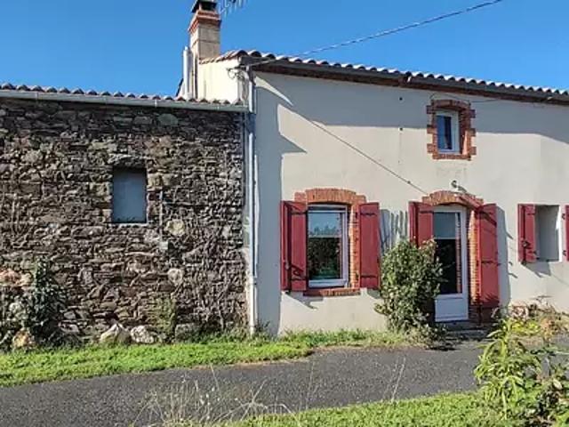 Chavagnes en Paillers 85250 Achat / Vente maison 8 pièces t8