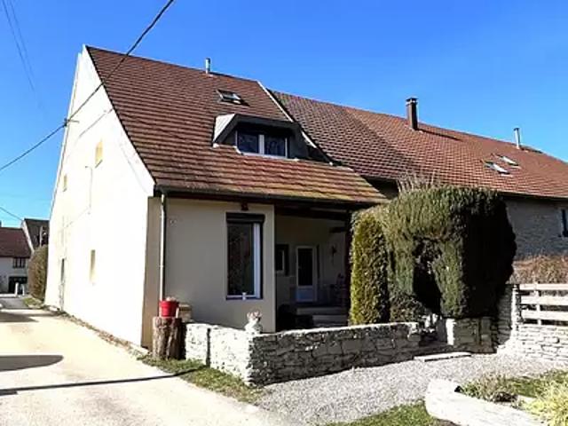 Chavéria 39270 Achat / Vente maison 4 pièces t4 jardin