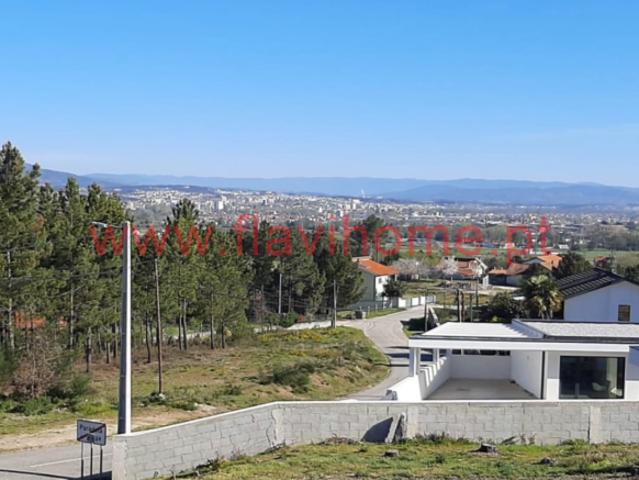 Chaves Vila Real 5400 273 LS84930083