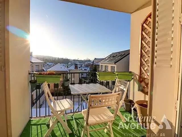 Chaville 92370 Achat / Vente appartement 4 pièces t4 au dernier étage cave