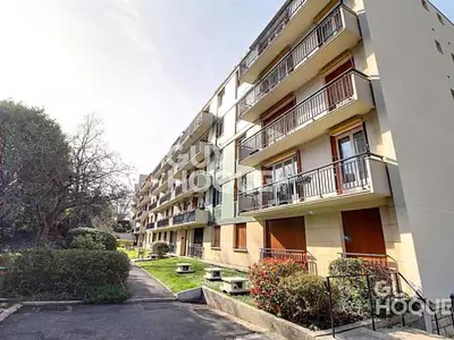 Chaville 92370 Achat / Vente appartement 4 pièces t4 cave parking