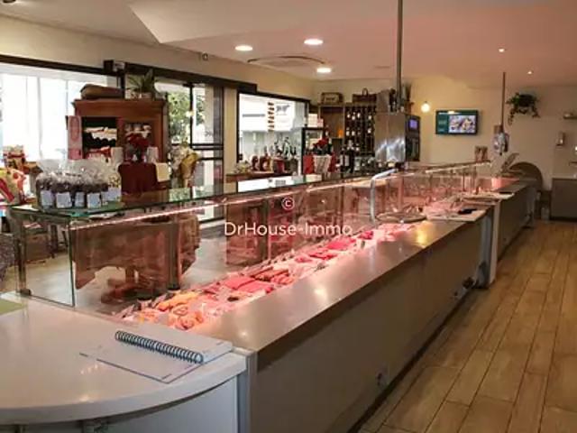 Chabanais 16150 Achat / Vente divers 11 pièces