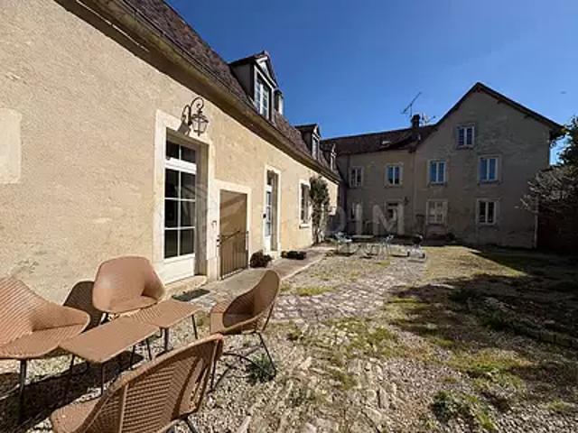 Chablis 89800 Achat / Vente maison 8 pièces t8 au dernier étage terrasse