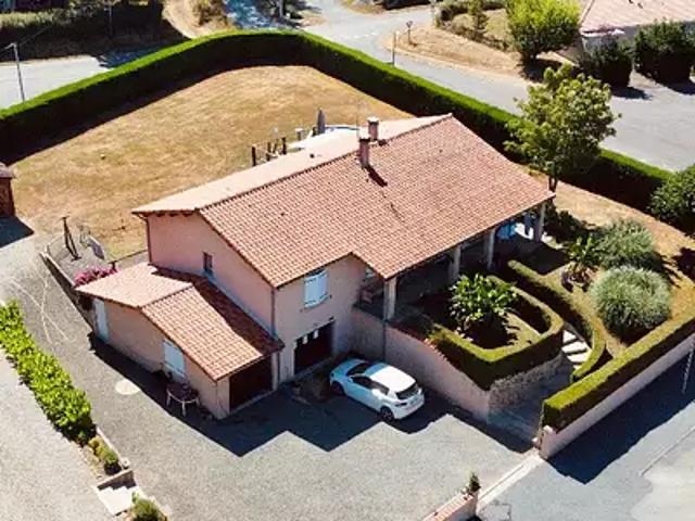 Chabrac 16150 Achat / Vente maison 7 pièces t7
