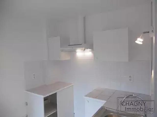 Chagny 71150 Location appartement 2 pièces t2 au dernier étage