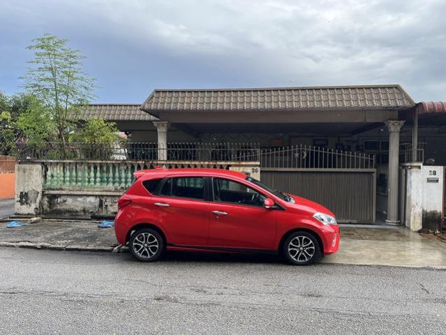 Chai Leng Park Corner house