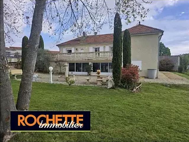 Chalain le Comtal 42600 Achat / Vente maison 6 pièces t6 terrasse