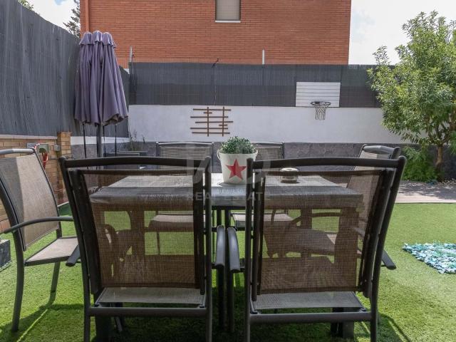 Chalet 3 dormitorios 249.00 m2 249m² Montcada I Reixac