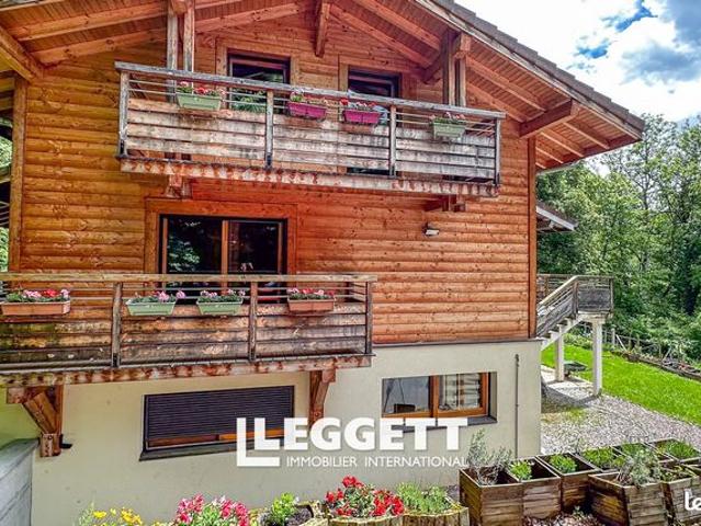 Chalet 10 pièces 263 m²