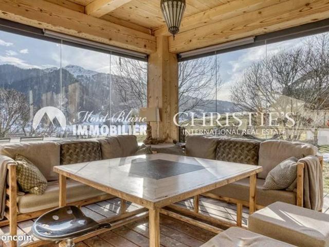 Chalet 10 pièces 336 m²