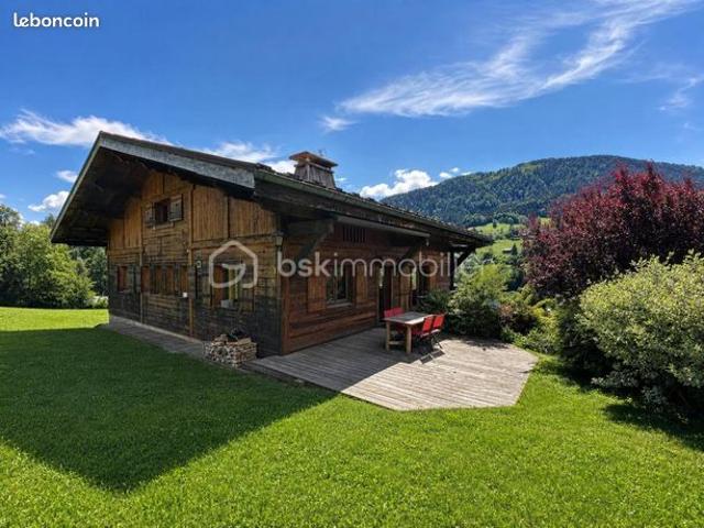 Chalet 12 pièces 243 m²