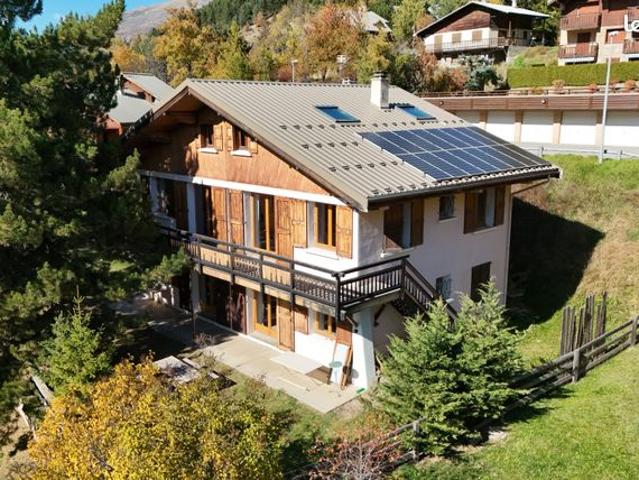 Chalet 12 pièces 240 m²