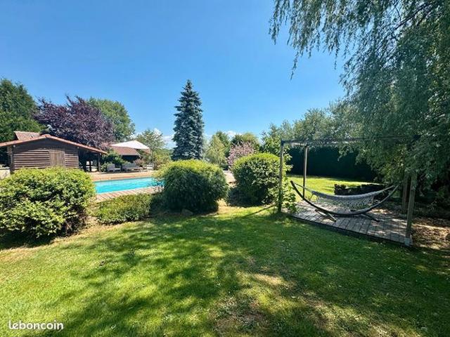 Chalet 12 pièces 250 m²
