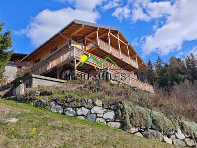 Chalet avec vue panoramique et terrasse