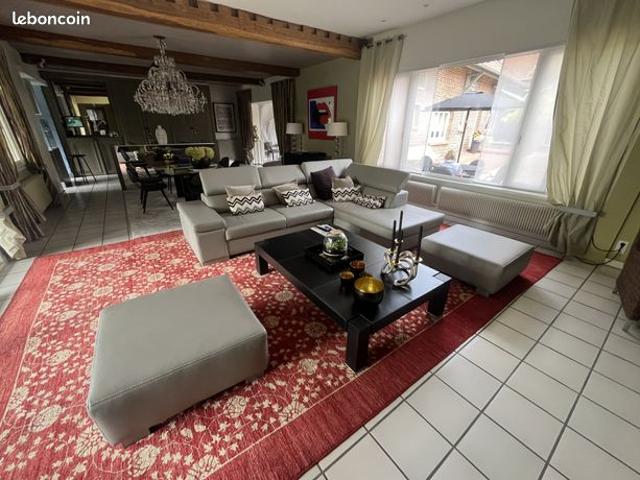 Chalet 15 pièces 392 m²