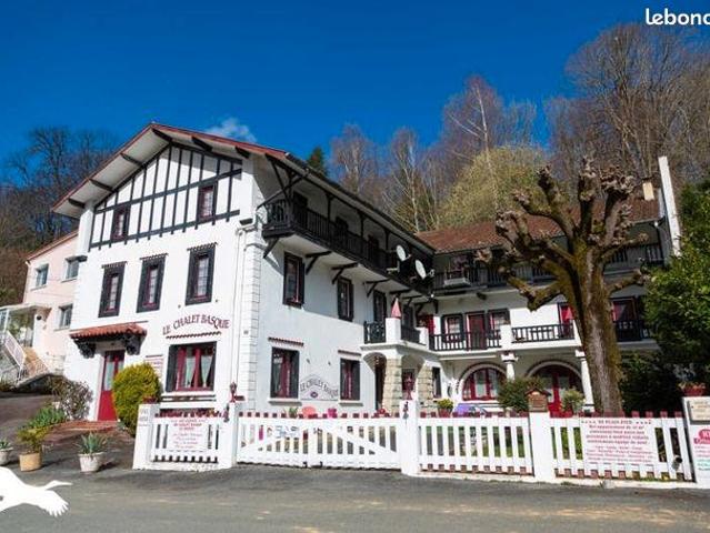 Chalet 18 pièces 464 m²