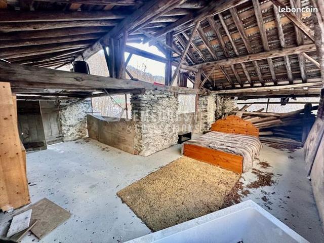 Chalet 1 pièce 100 m²