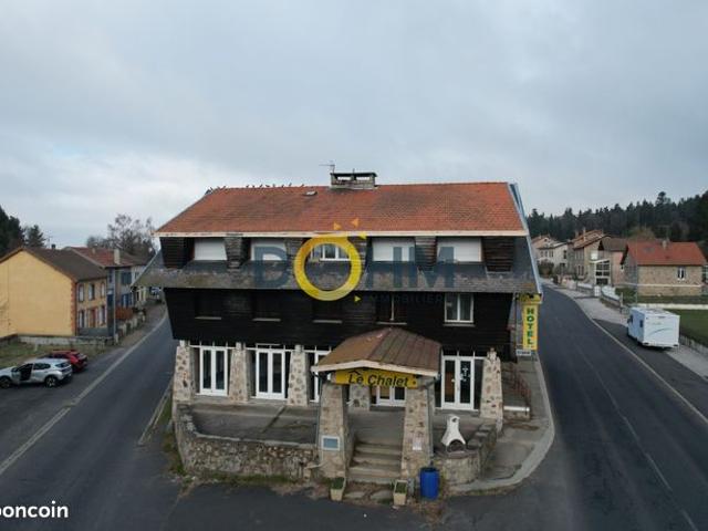Chalet 24 pièces 610 m²