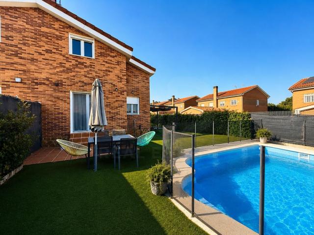 Chalet 2 dormitorios 124 m2
