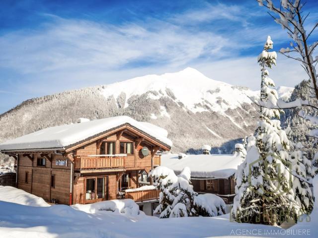 Chalet 7 Chambres À Morzine Avec Vue Montagne Et Potentiel L. 233m² Morzine Avoriaz
