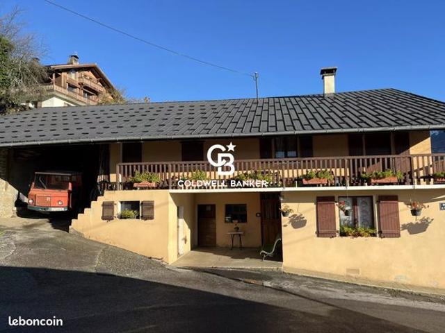 Chalet 7 pièces 106 m²