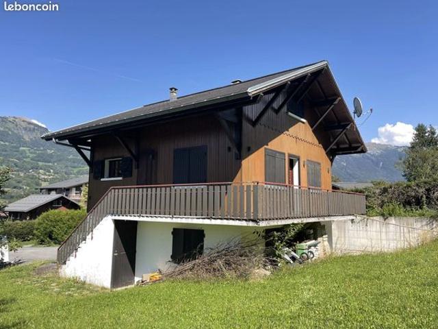 Chalet 7 pièces 126 m²