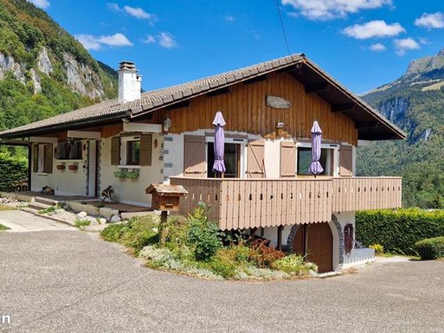 Chalet 7 pièces 134 m²