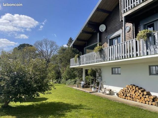 Chalet 7 pièces 145 m²