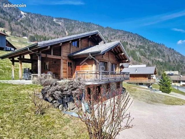 Chalet 7 pièces 155 m²