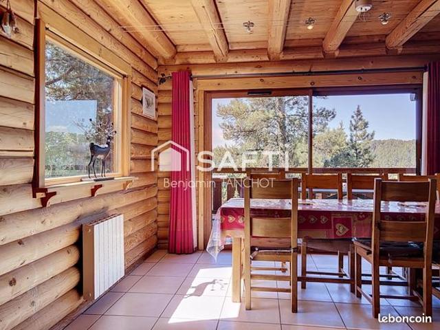 Chalet 7 pièces 150 m²