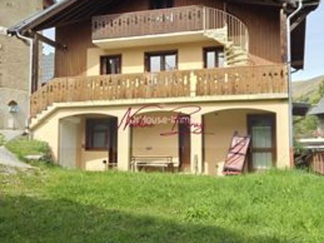 Chalet 7 pièces 150 m²