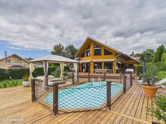 Chalet 7 pièces 167 m²