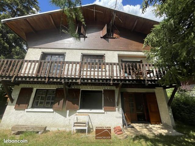 Chalet 7 pièces 160 m²