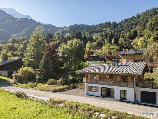 Chalet 7 pièces 175 m²