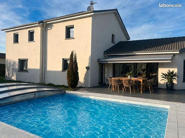 Chalet 7 pièces 185 m²